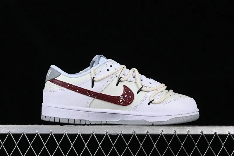All Categories Nk SB Dunk Series Nk SB Dunk Low Low-top sneakers Nk Dunk Low Travel high-street style SB strappy low-top casual sneakers DH9765-102